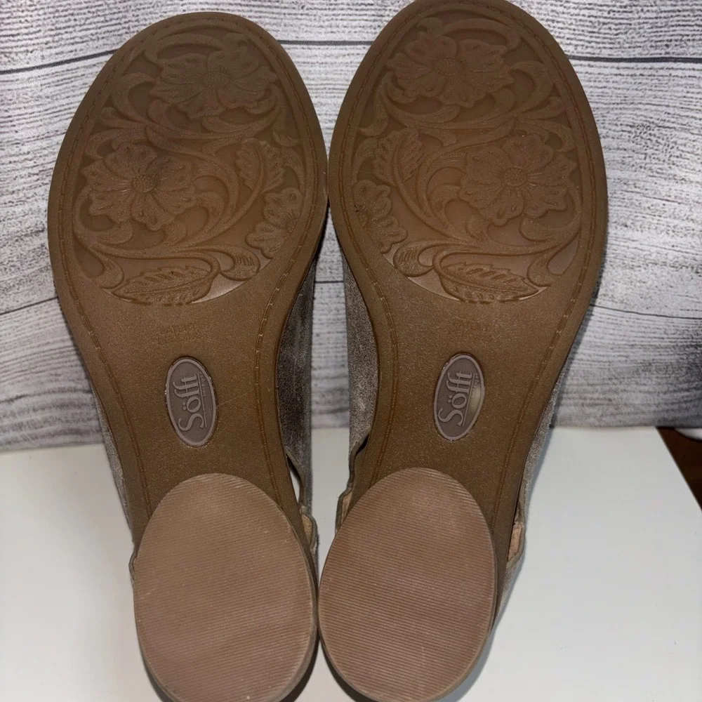 Sofft Women's 7.5 Carleigh Shootie Light‎ Gray/ Beige Greige